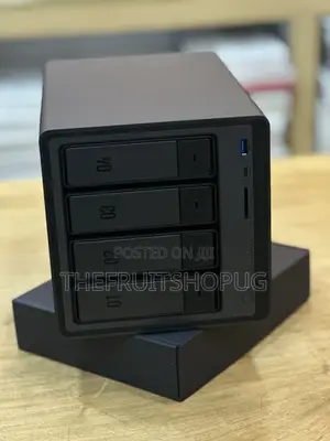 Ugreen Network Attached Storage 4 Bay Nas