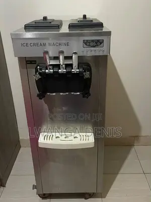 Ice Cream Machine