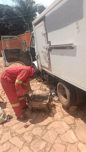 Refrigerated Truck Repair in Katwe