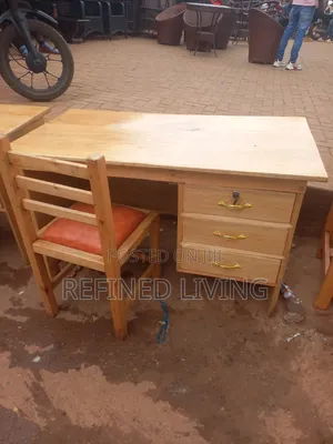 Reading Table