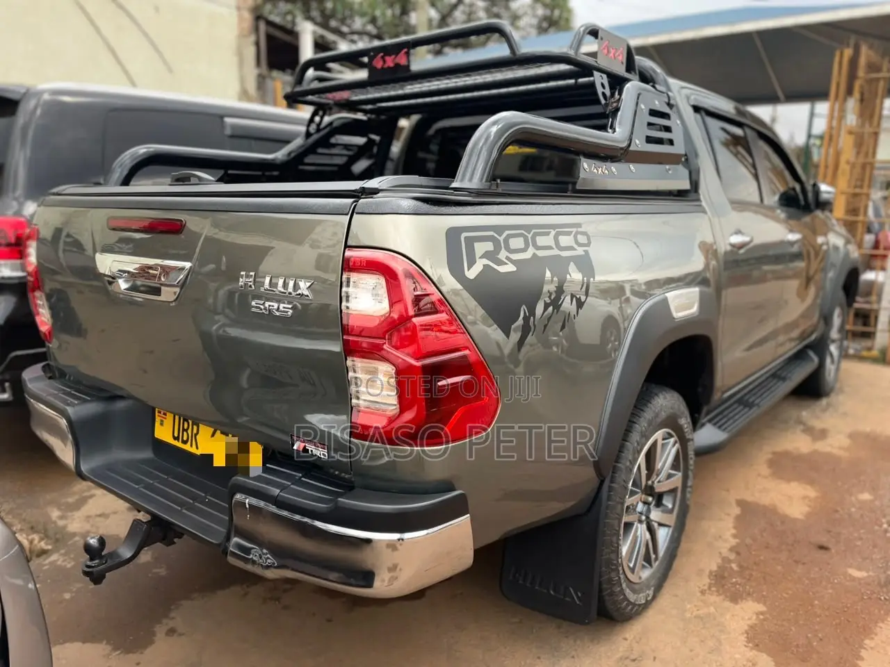 Toyota Hilux 2018 Green