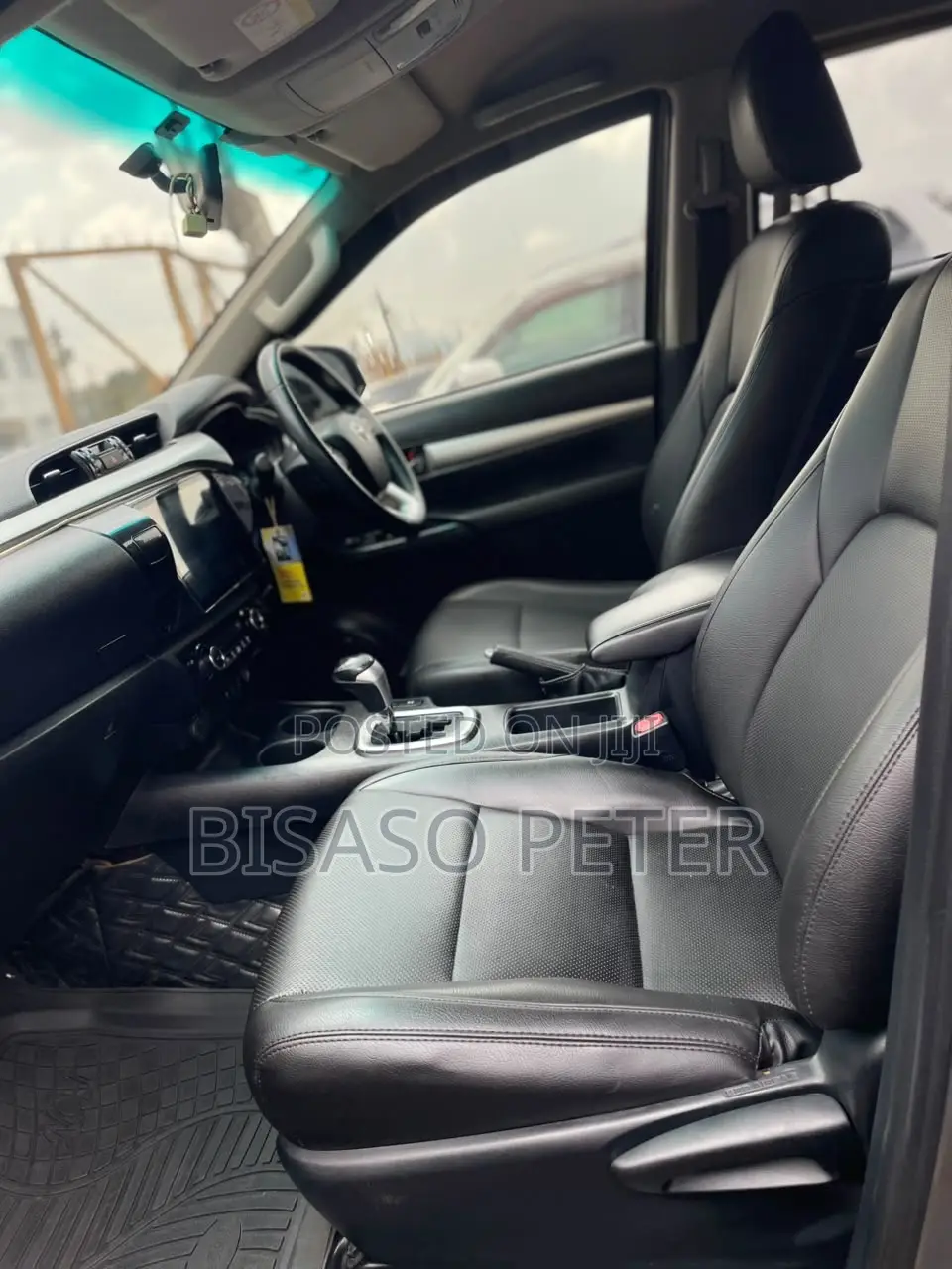Toyota Hilux 2018 Green