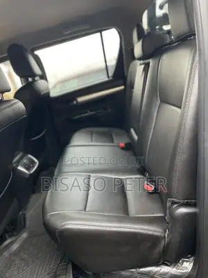 Toyota Hilux 2018 Green