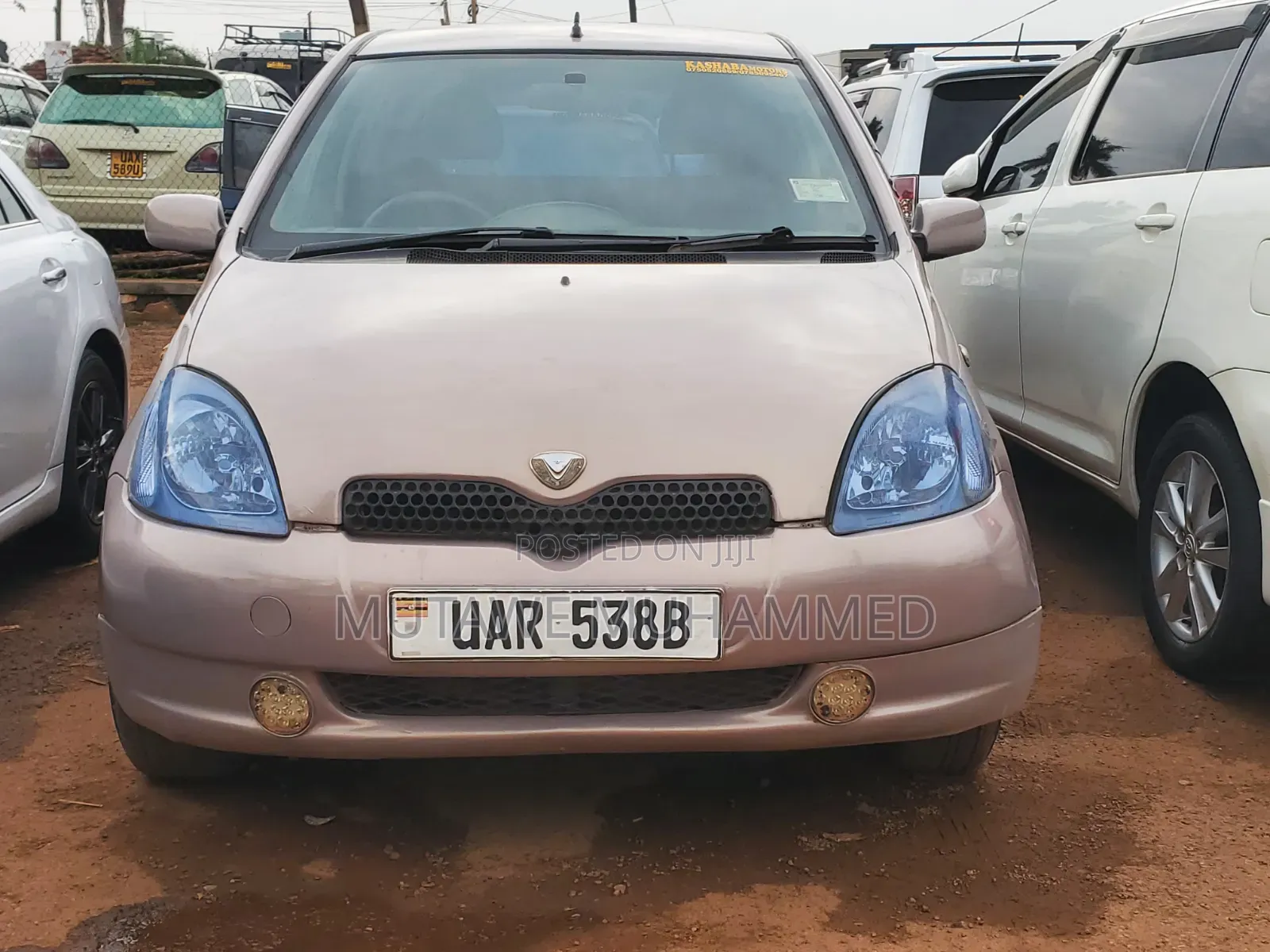 Toyota Vitz 2006 Gold