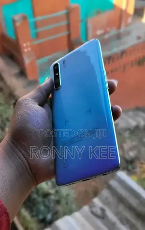 Oppo F15 128 GB Blue