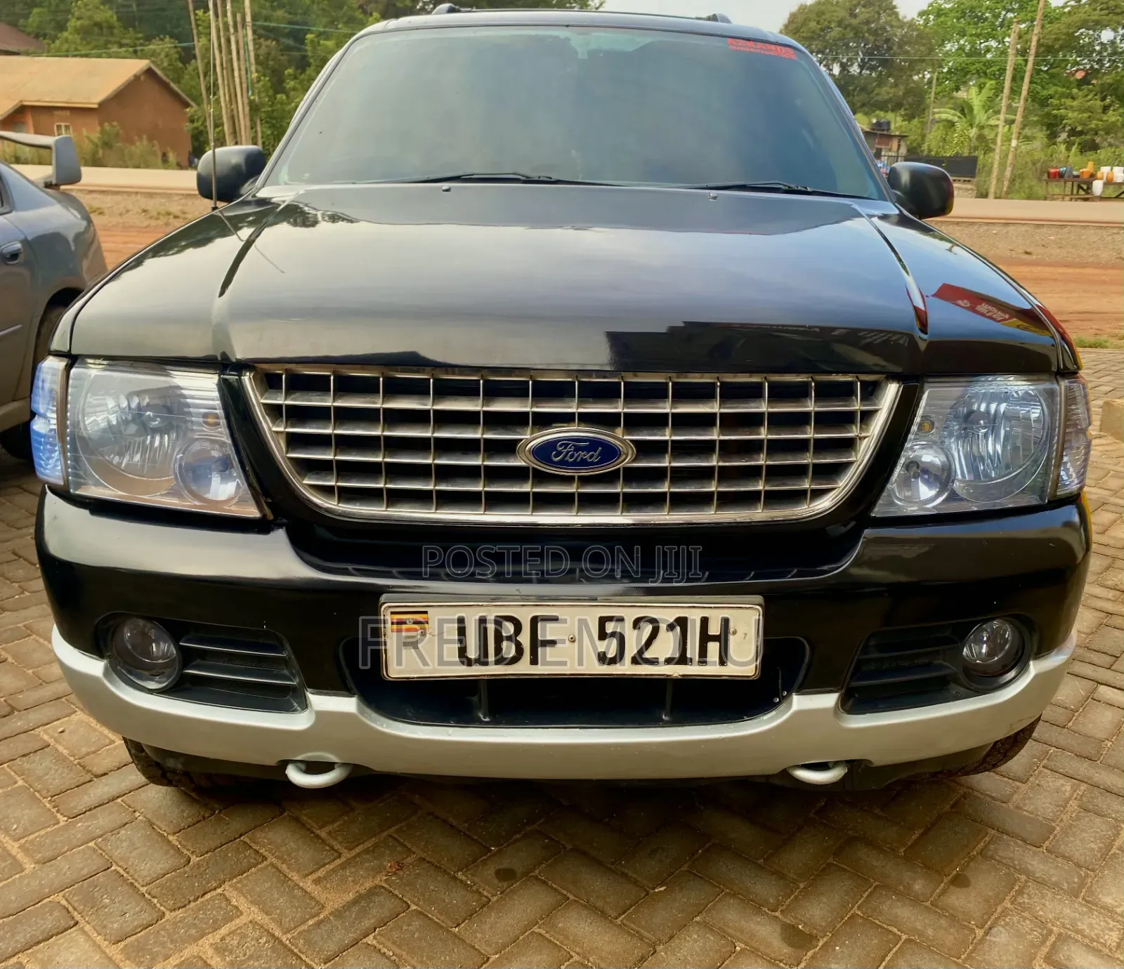 Ford Explorer 2005 Black