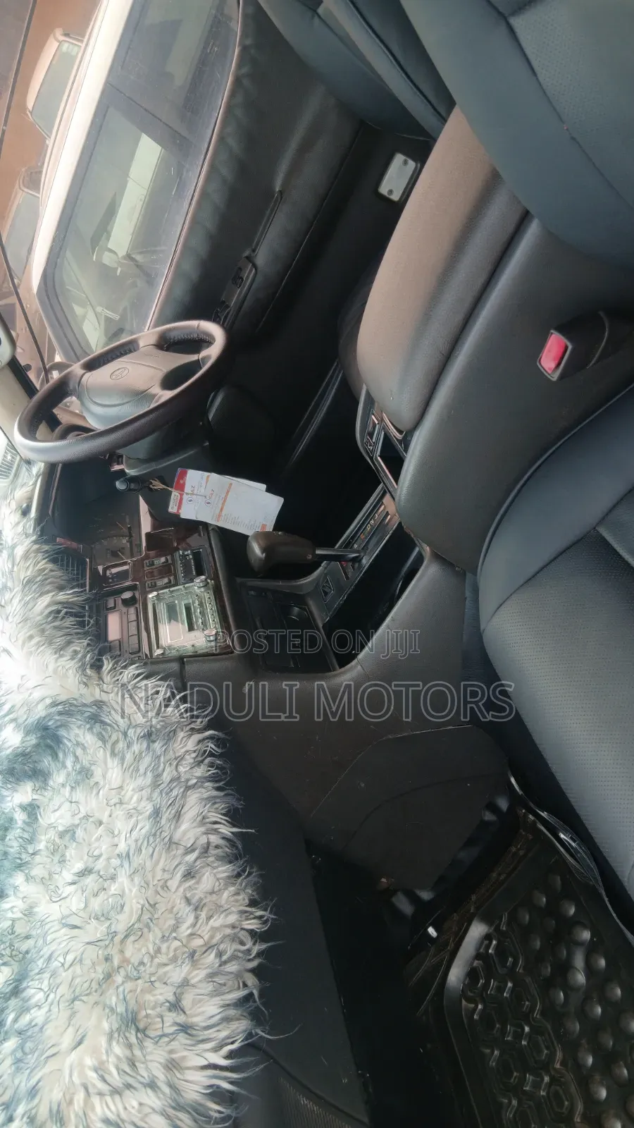 Toyota HiAce 2001 Silver