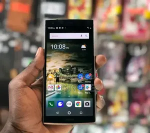 Kyocera KYV45 64 GB Green