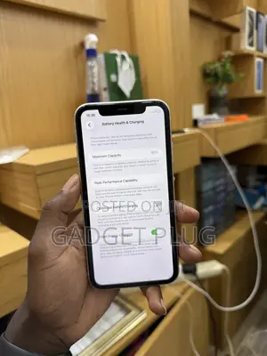 Apple iPhone 11 128 GB White