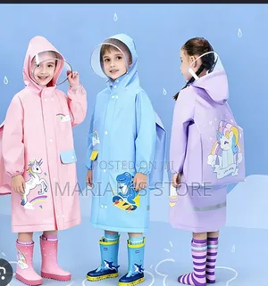 Plastic Raincoats Witha Transparent Hood Visor