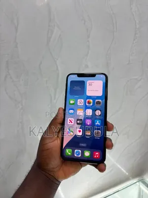 Apple iPhone 11 64 GB Black