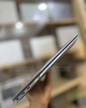 New Laptop Dell Precision 7770 64GB Intel Core i9 SSD 1T
