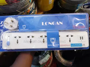 LOGAN 3 Meter Extension Cable Socket - 5 Socket Ports, 2 USB Ports