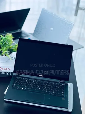 New Laptop Dell Latitude 7390 2-in-1 16GB Intel Core i7 SSD 256GB