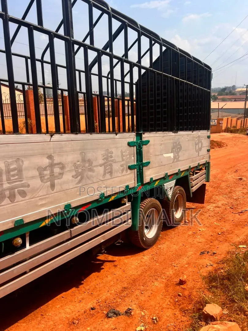 Fuso Truck