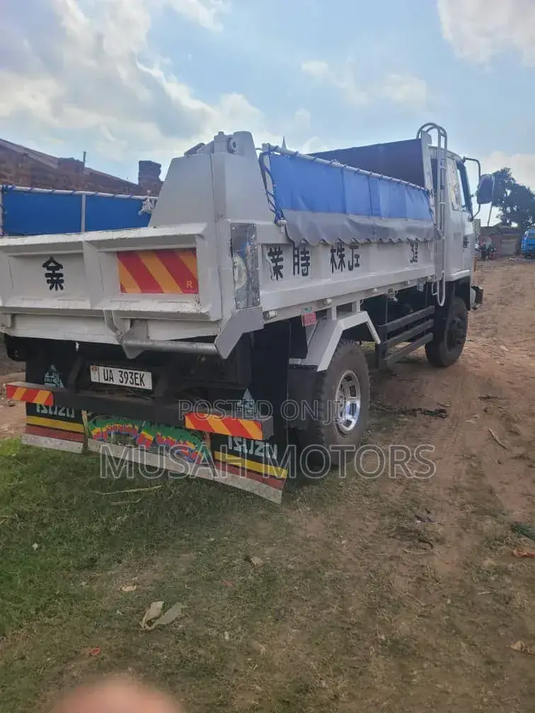 Forward Tipper