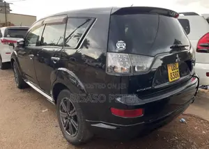 Mitsubishi Outlander 2010 Black