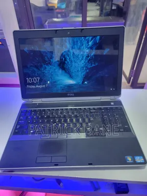 Laptop Dell Latitude E6530 4GB Intel Core i5 HDD 750GB