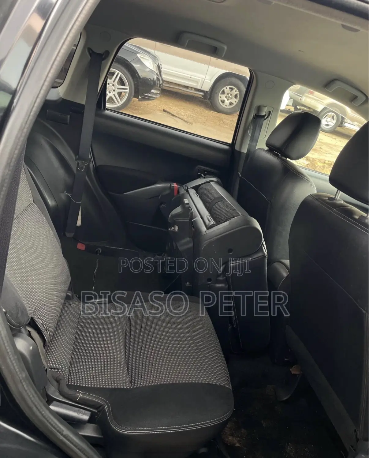 Mitsubishi Outlander 2010 Black