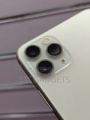 Apple iPhone 11 Pro Max 64 GB Gold