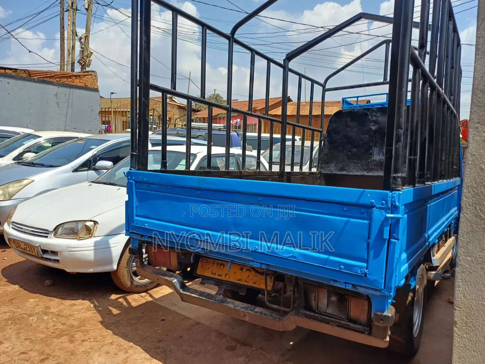 Isuzu Truck