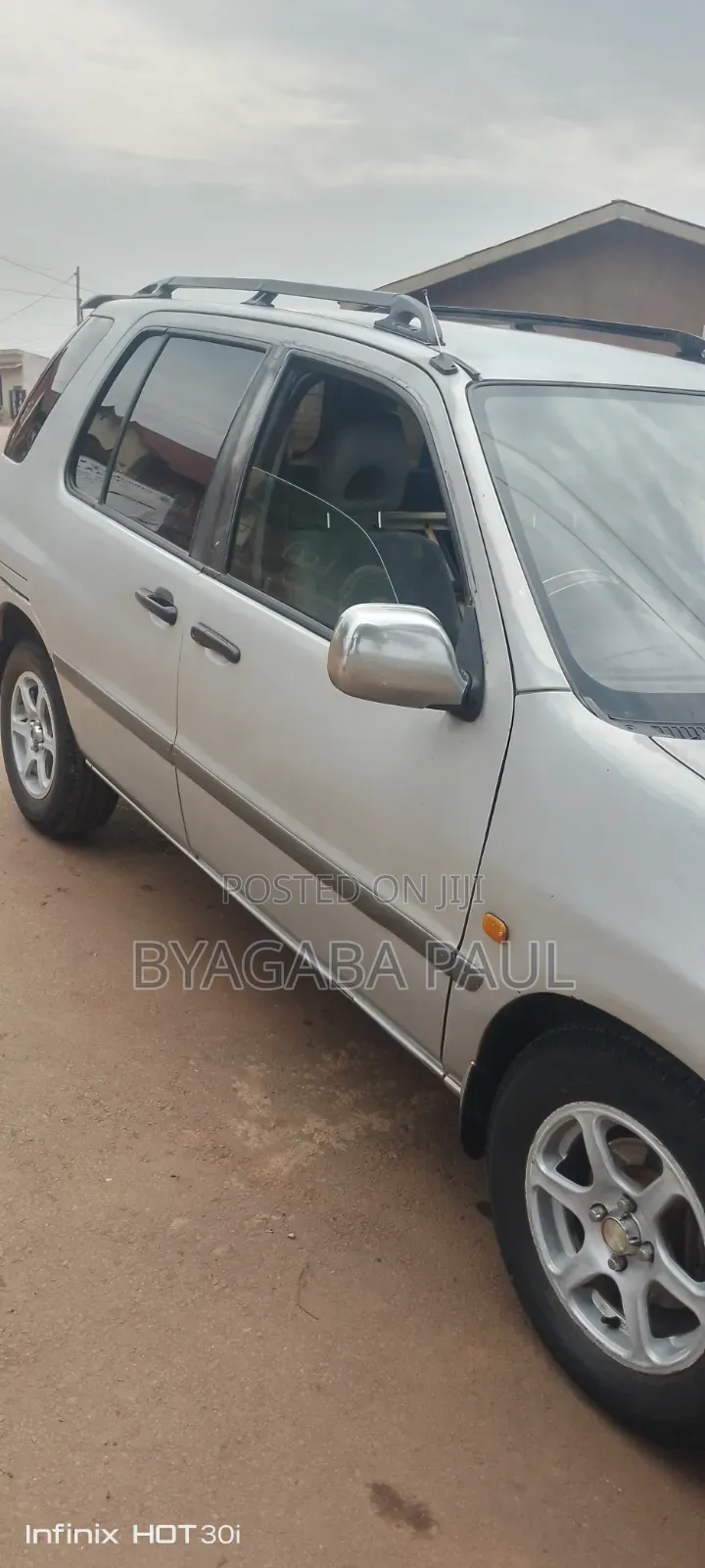 Toyota Raum 1999 Silver