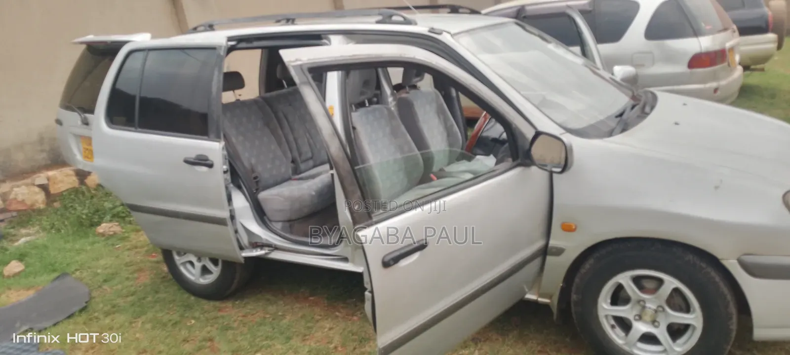 Toyota Raum 1999 Silver