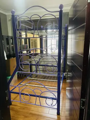 Daily Sleep Brandnew 4/6 and 3/6 Tripple Metallic Deckerbed