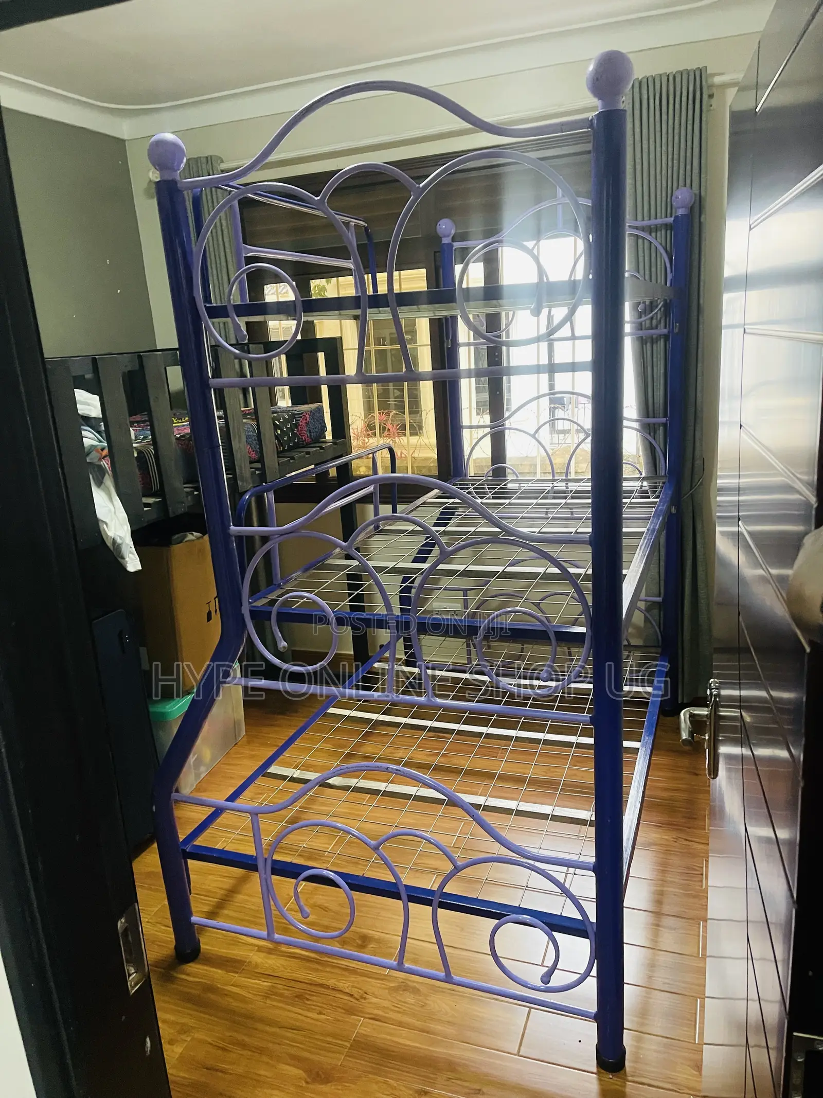 Daily Sleep Brandnew 4/6 and 3/6 Tripple Metallic Deckerbed