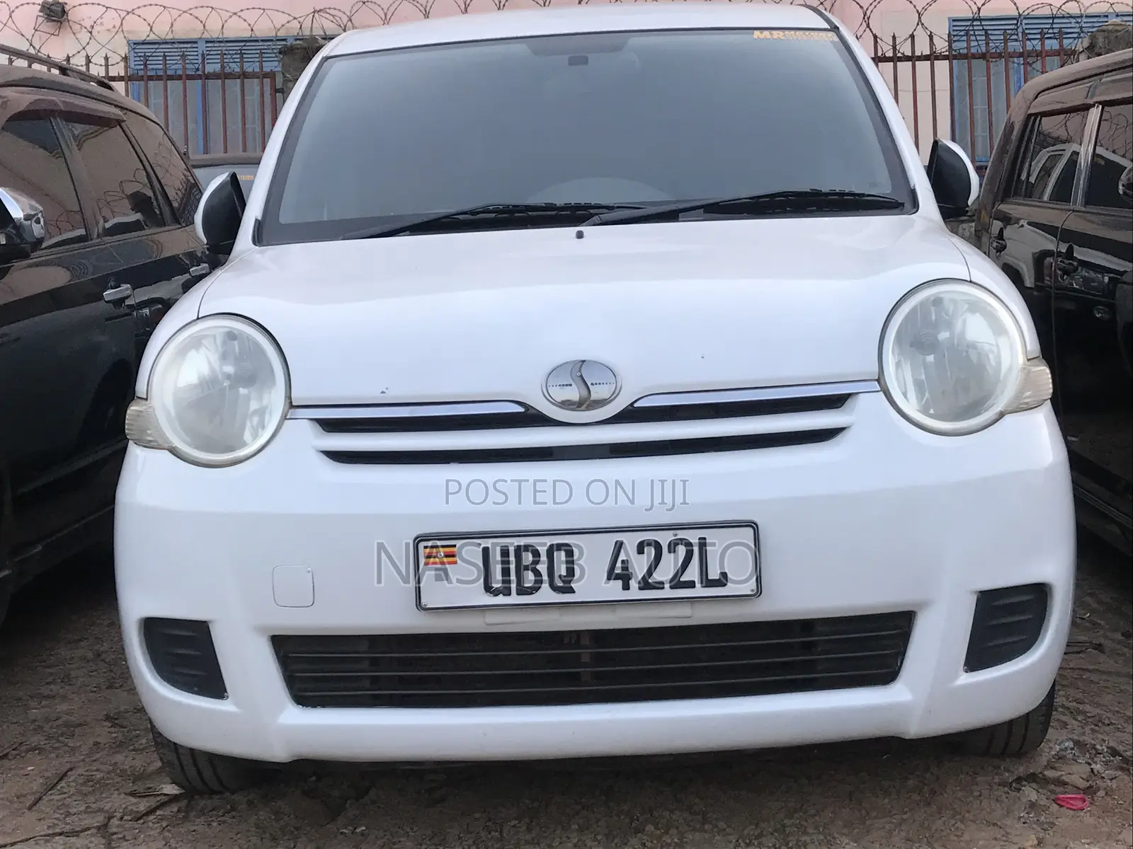 Toyota Sienta 2007 White