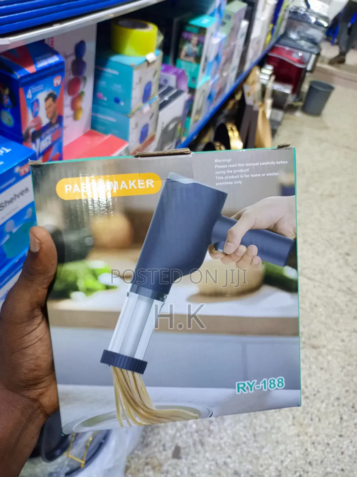 RY-188 Is a Handheld, Rechargeable Electric Pasta and Noodle Maker