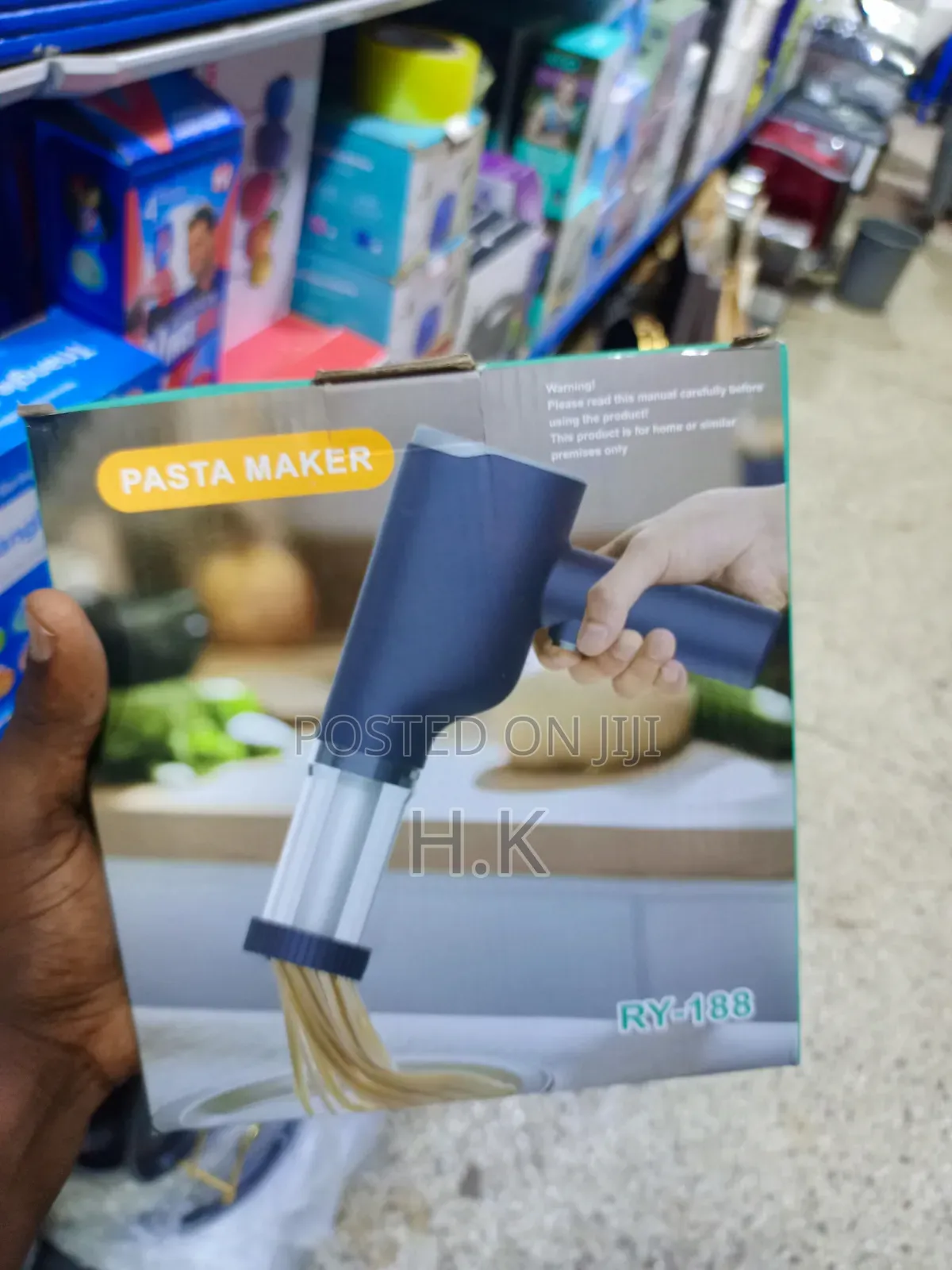 RY-188 Is a Handheld, Rechargeable Electric Pasta and Noodle Maker