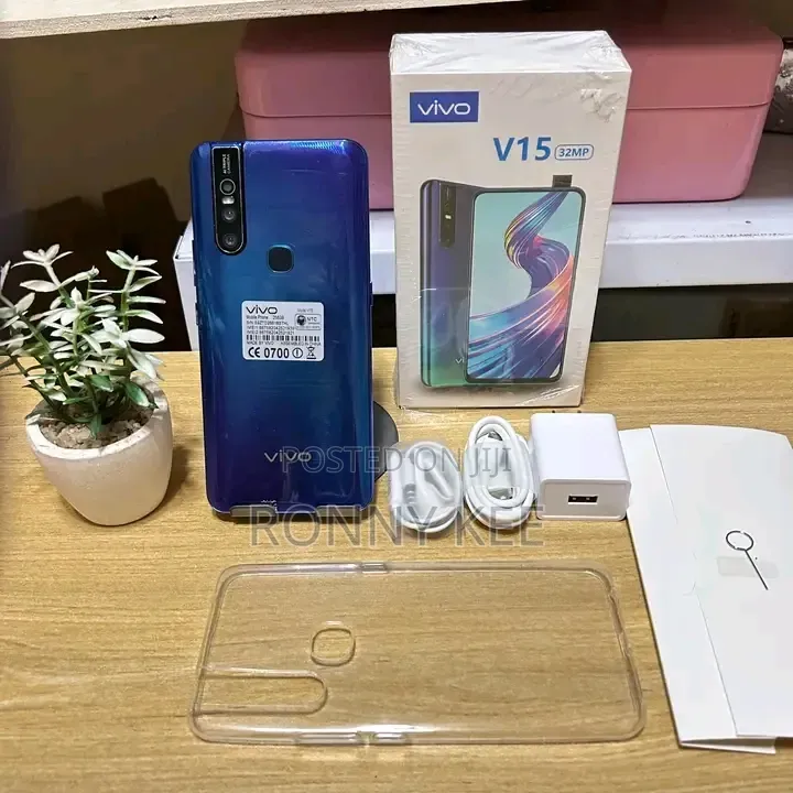 Vivo V15 256 GB Blue