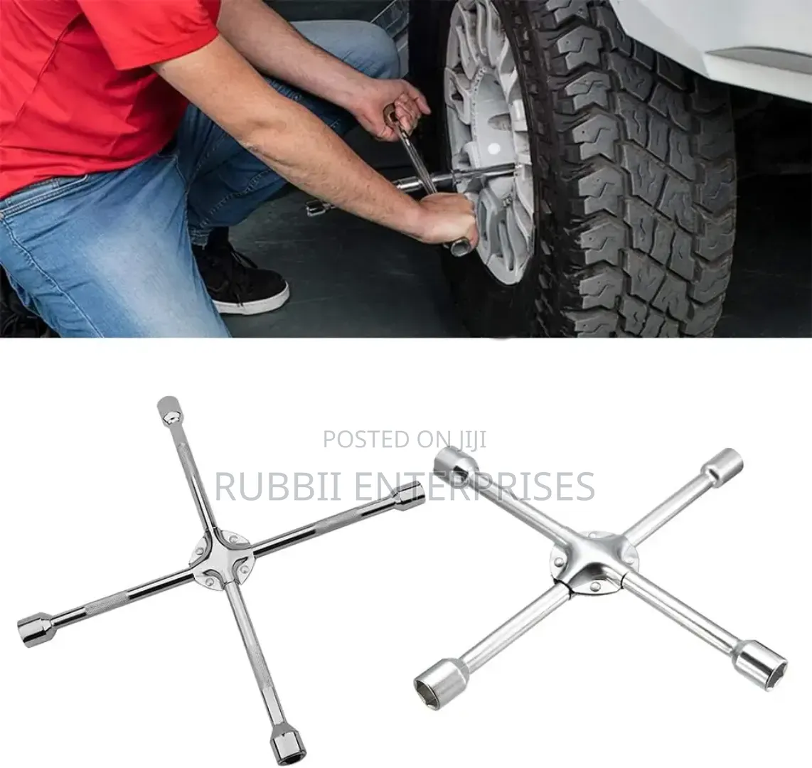 Epica Star 4-Way Lug Wrench / Cross Socket Wrench