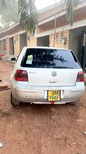 Volkswagen Golf 2.0 GLS 5-Door Automatic 2000 Silver