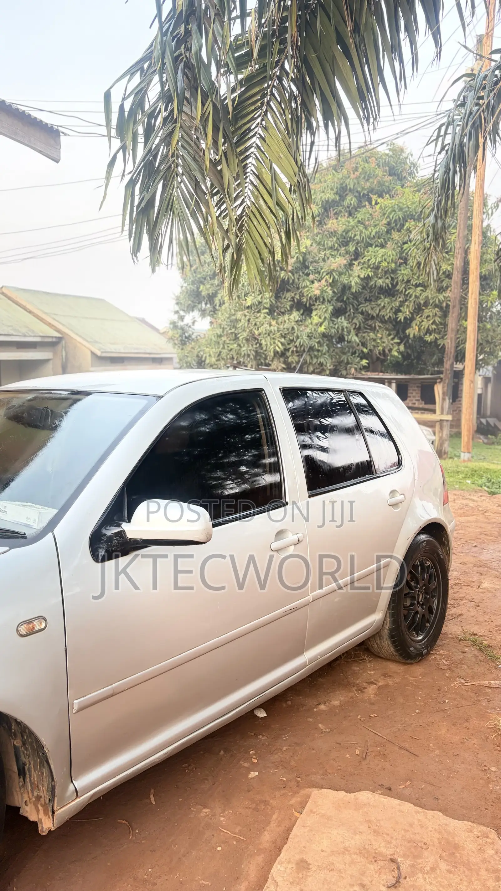Volkswagen Golf 2.0 GLS 5-Door Automatic 2000 Silver