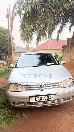 Volkswagen Golf 2.0 GLS 5-Door Automatic 2000 Silver