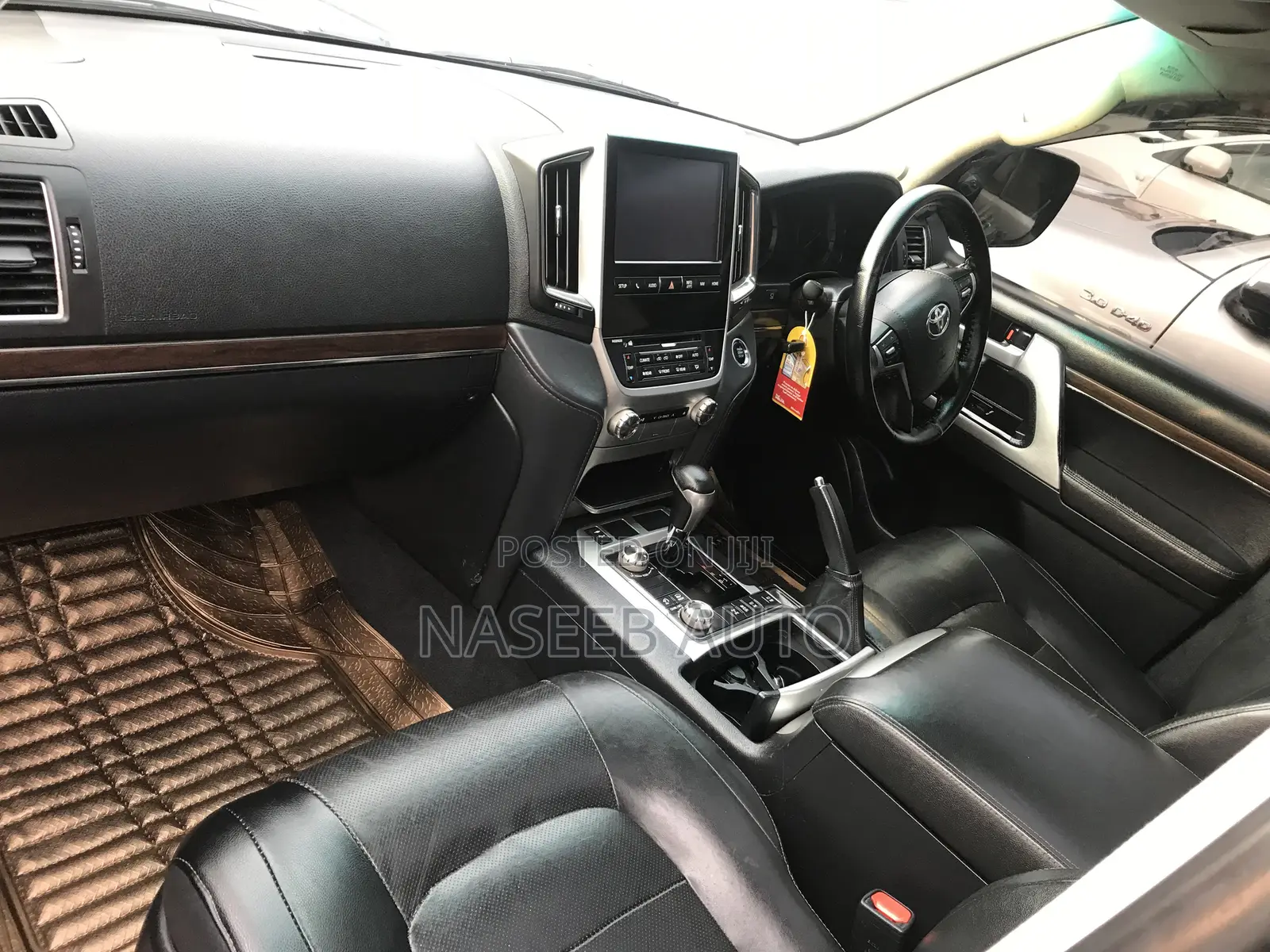 Toyota Land Cruiser Prado 2019 Black