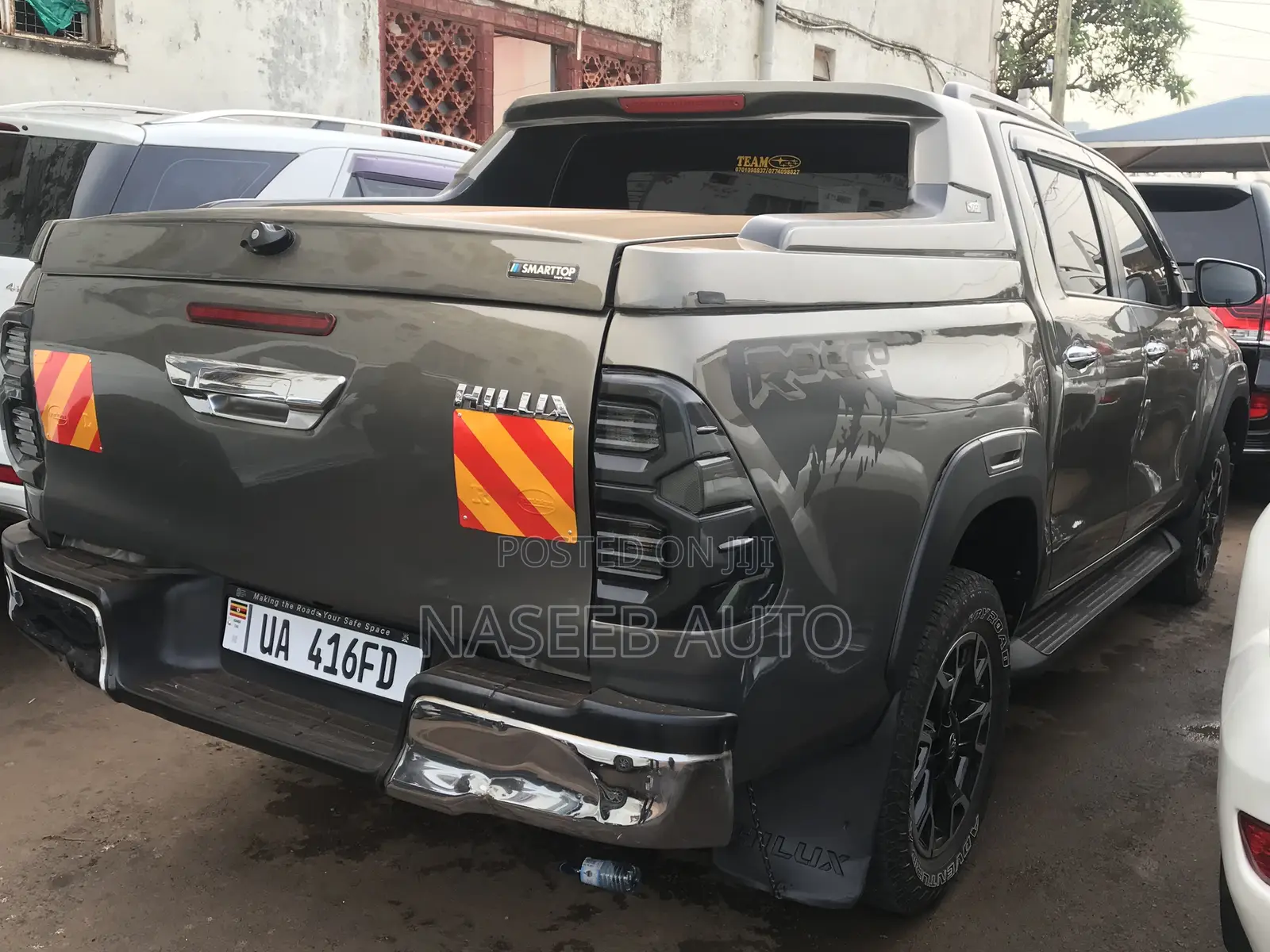 Toyota Hilux 2016 Green