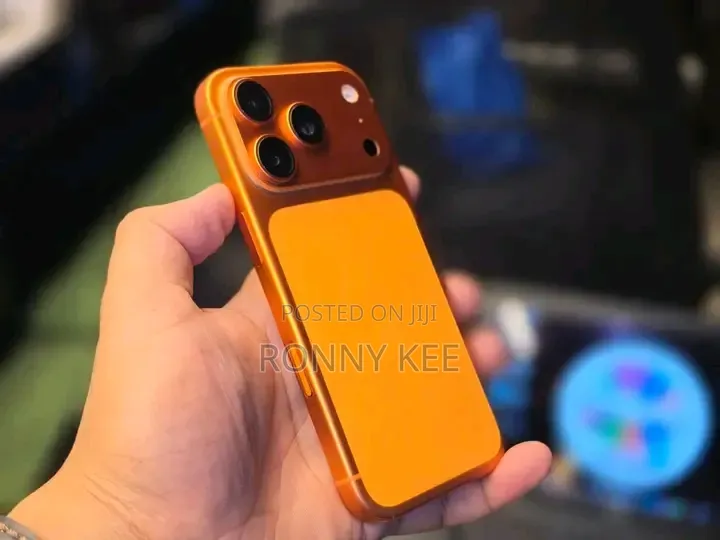 New Apple iPhone 17 Pro Max 256 GB Orange