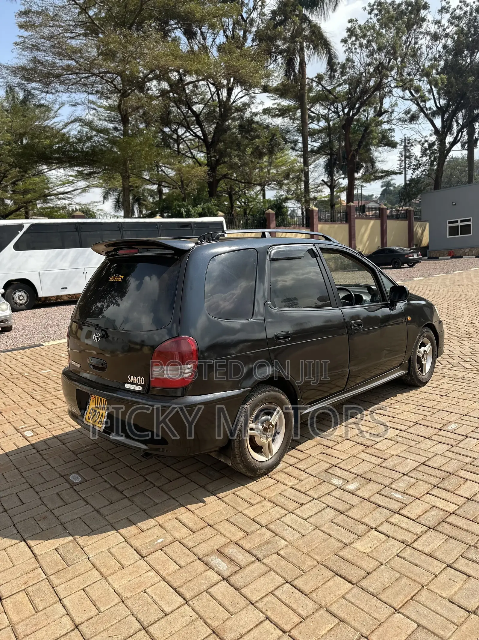 Toyota Corolla Spacio 1.6 Aero Tourer (5 Seater) 1999 Black