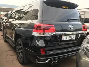 Toyota Land Cruiser Prado 2014 Black
