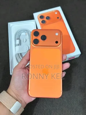 New Apple iPhone 17 Pro Max 256 GB Orange