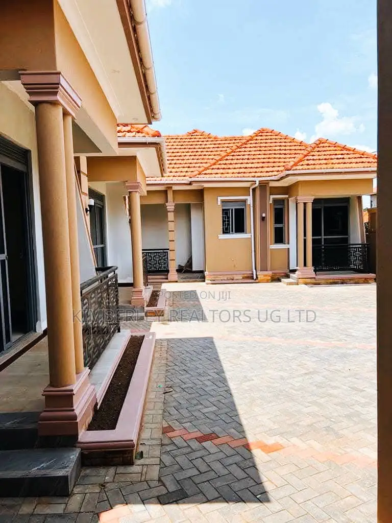 2bdrm Duplex in Division A for sale