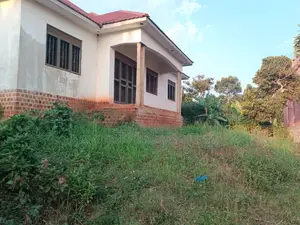 3bdrm House in Kira for sale
