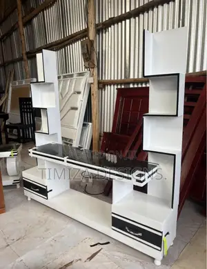 R65 White TV Stand