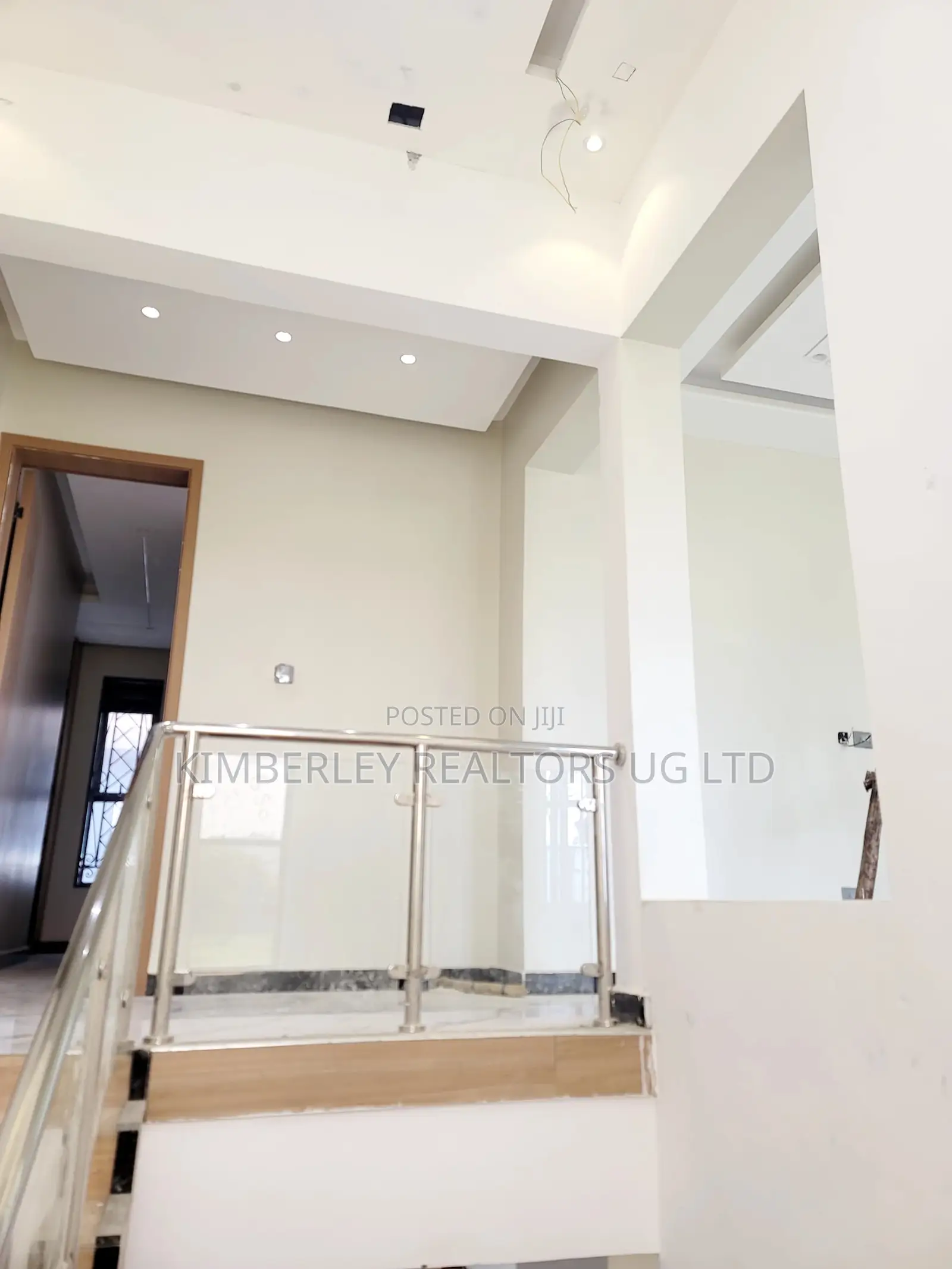 5bdrm House in Division A for sale