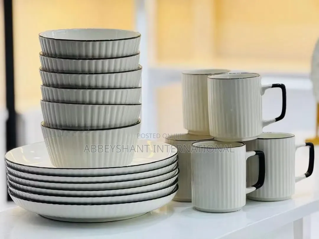 Ribbed Cream Ceramic Dinner Set Featuring Delicate Black Trim Lines,