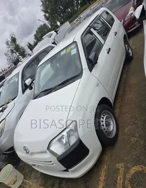 Toyota Probox 1.5 F 2WD 2018 White