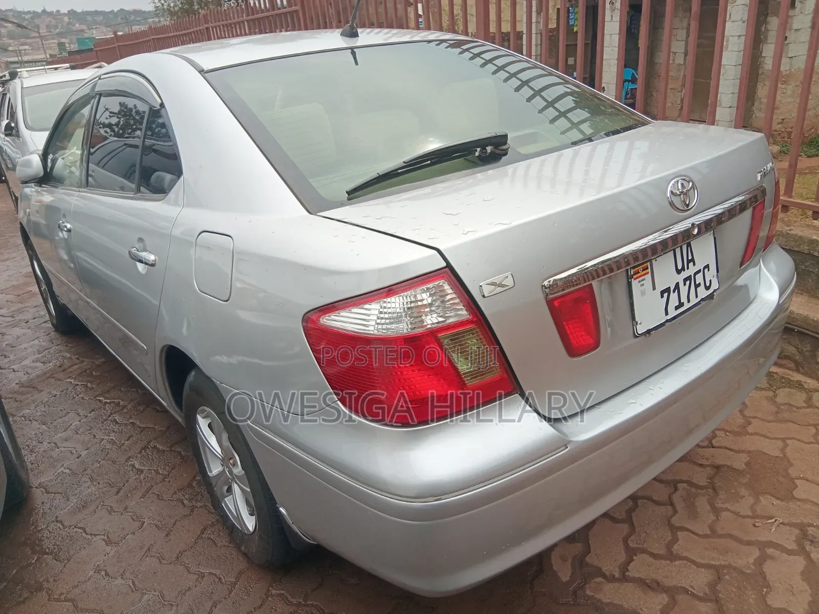 Toyota Premio 2010 Silver